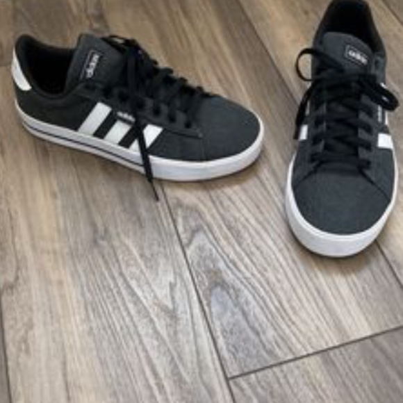 Shoes - Picture 2 of 2